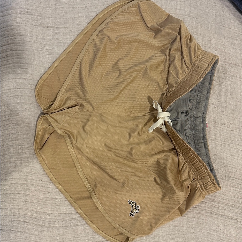 Tracksmith Twilight Split Shorts / Lined - Men’s Medium / Chestnut Color
